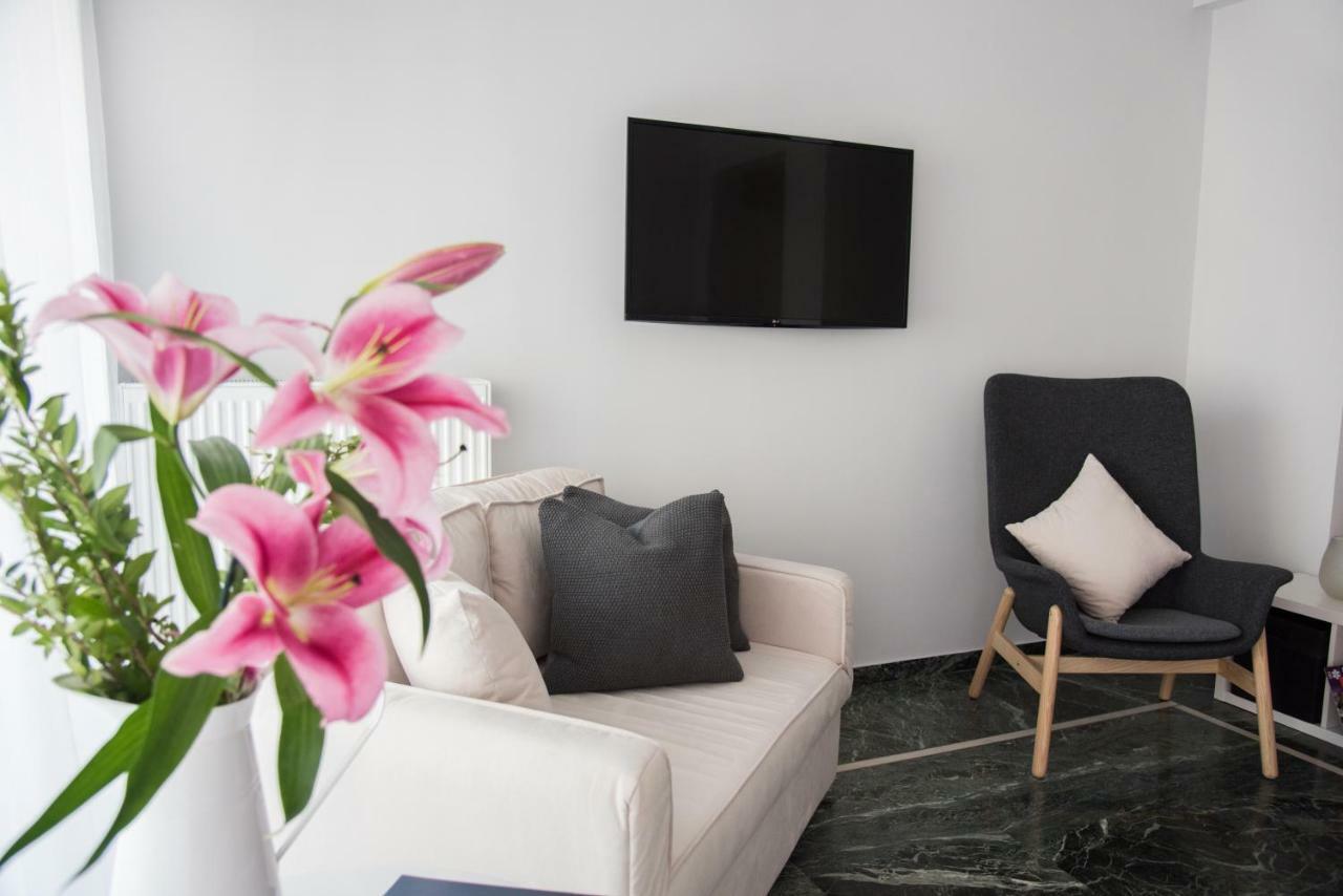 Апартаменты Living Near Acropolis By Sylvia Staikou 2Nd & 3D Floor Афины Экстерьер фото